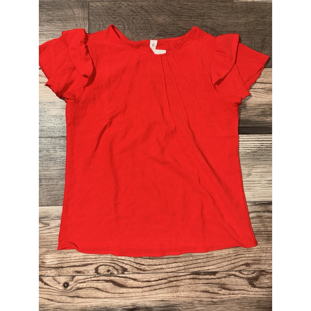 B Red Women's Business Casual T Shirt Size Medium 95% Polyester 5% Spandex